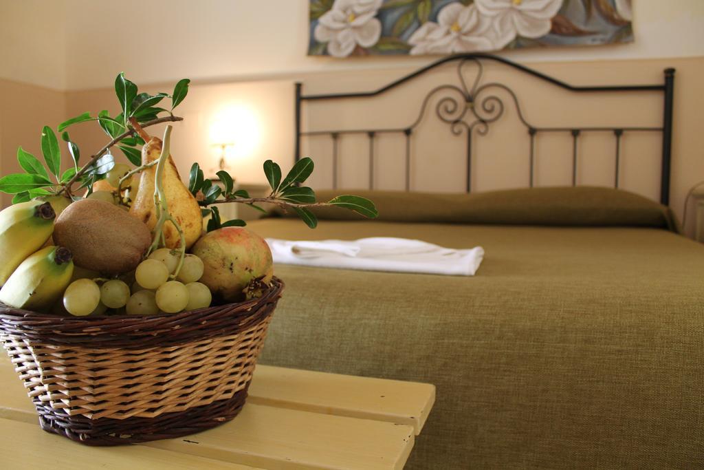 Villa Teresa Модіка Екстер'єр фото