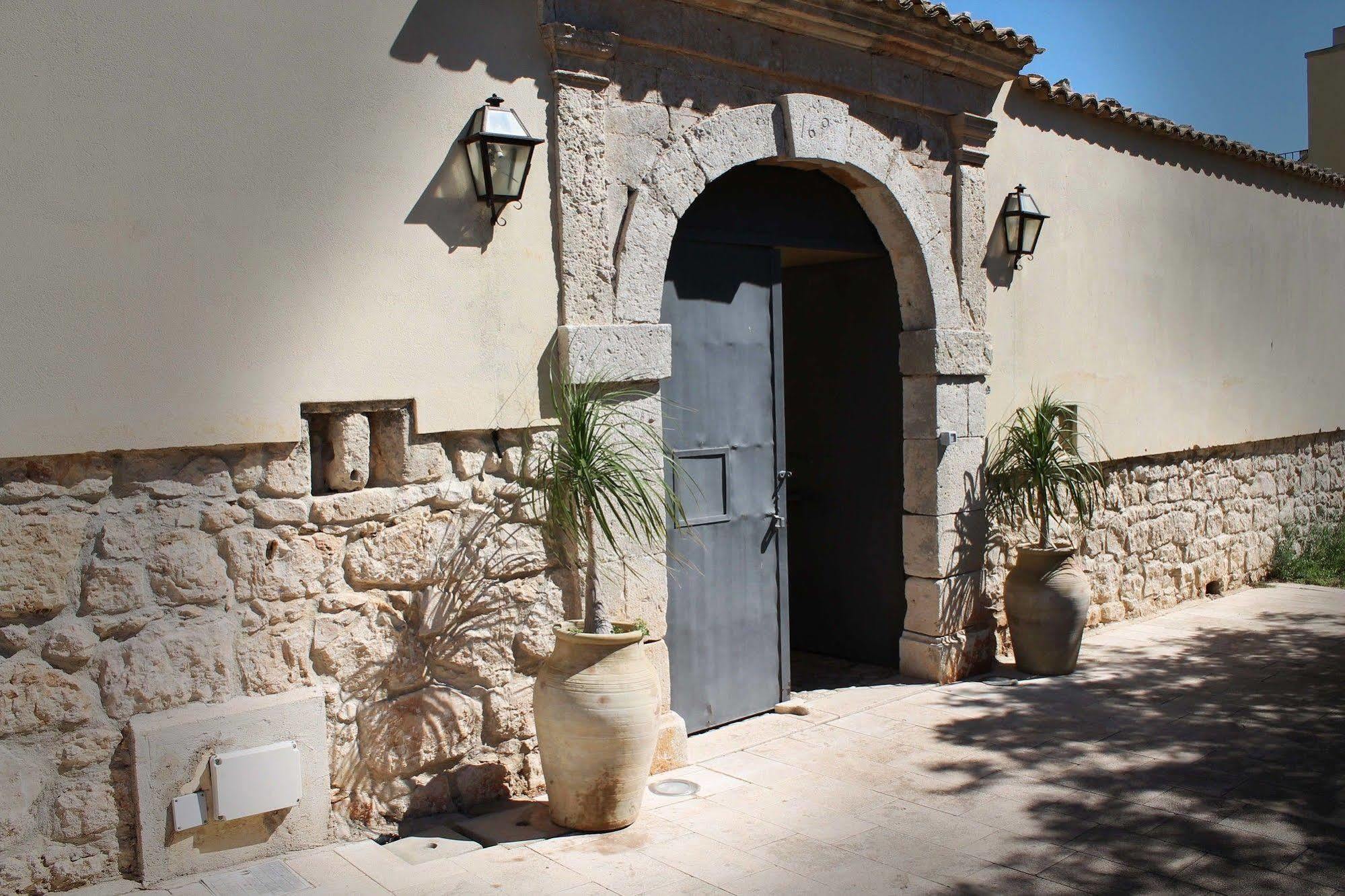 Villa Teresa Модіка Екстер'єр фото